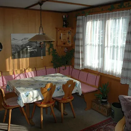 Baergchutzli 1- Stock By Interhome شقة *